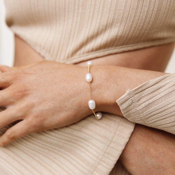 Interlude Freshwater Pearl Bracelet Gold Plated