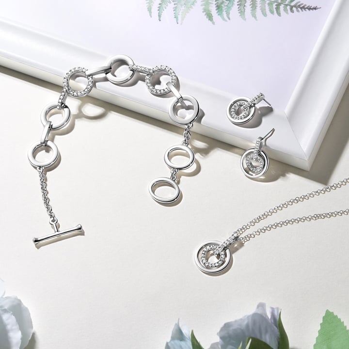 Circle Statement Bracelet Clear Crystal Rhodium Plated