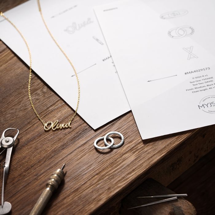 Personalised Interlocking Double Family Circles Necklace in Sterling Silver